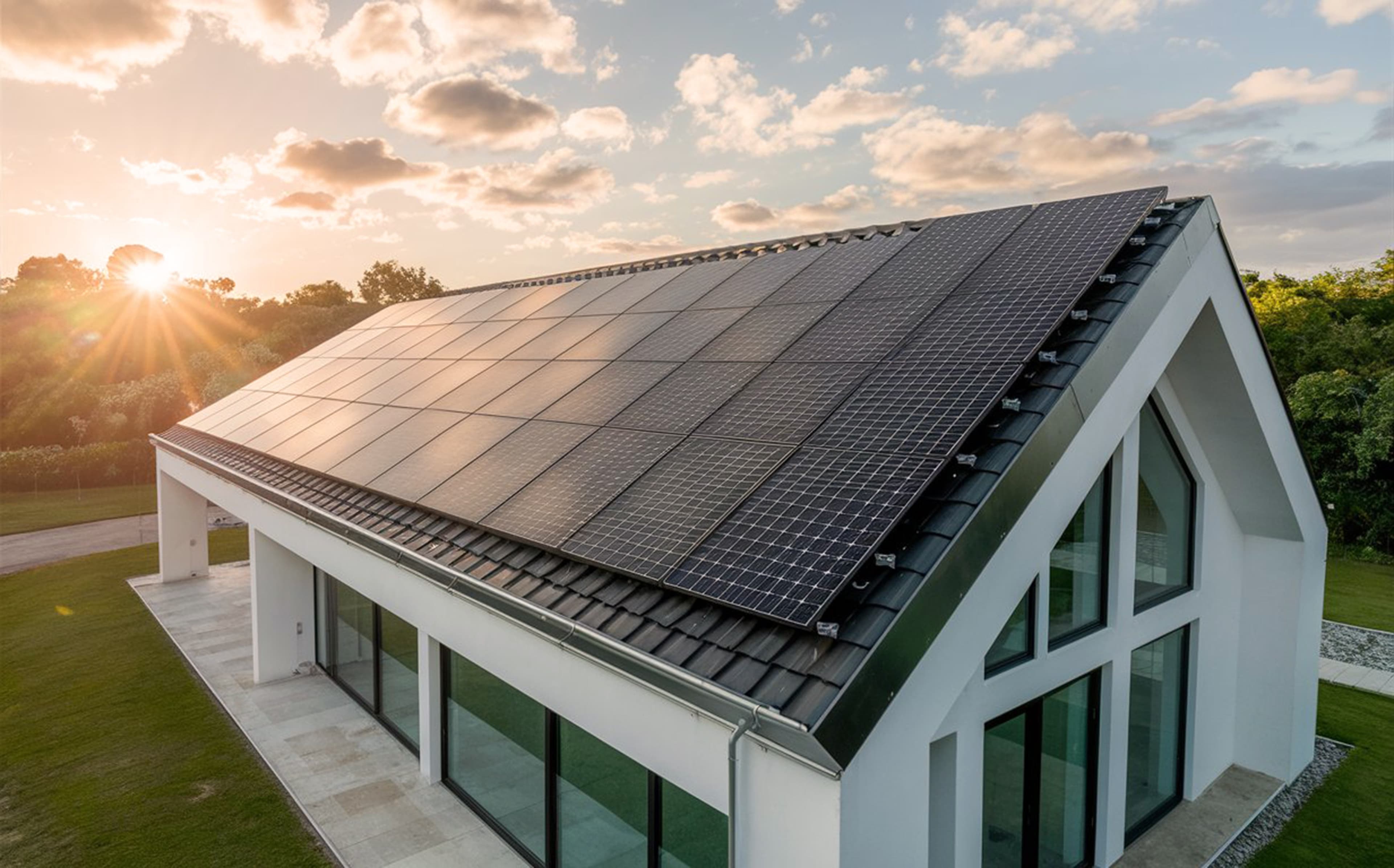FVE 10 kWp s baterií — realizace Elektro Beskydy v lokalitě Frýdlant n. O.