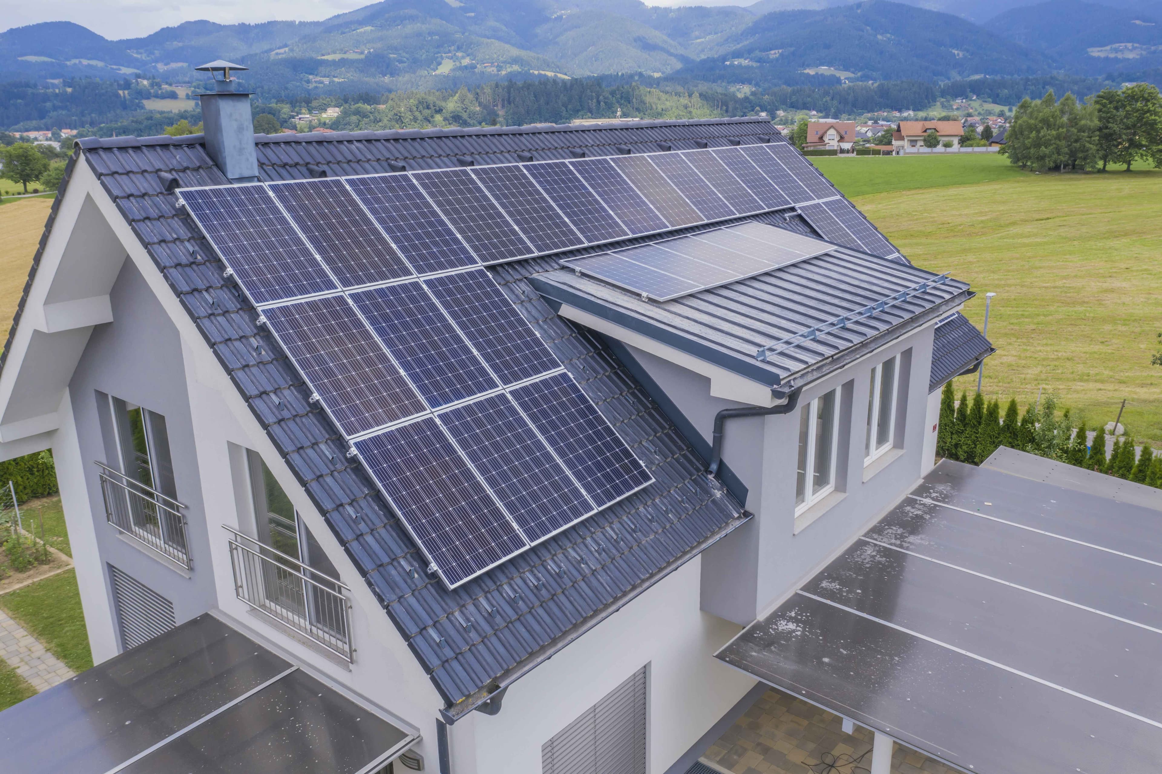 Ukázka realizace: Fotovoltaické systémy 4
